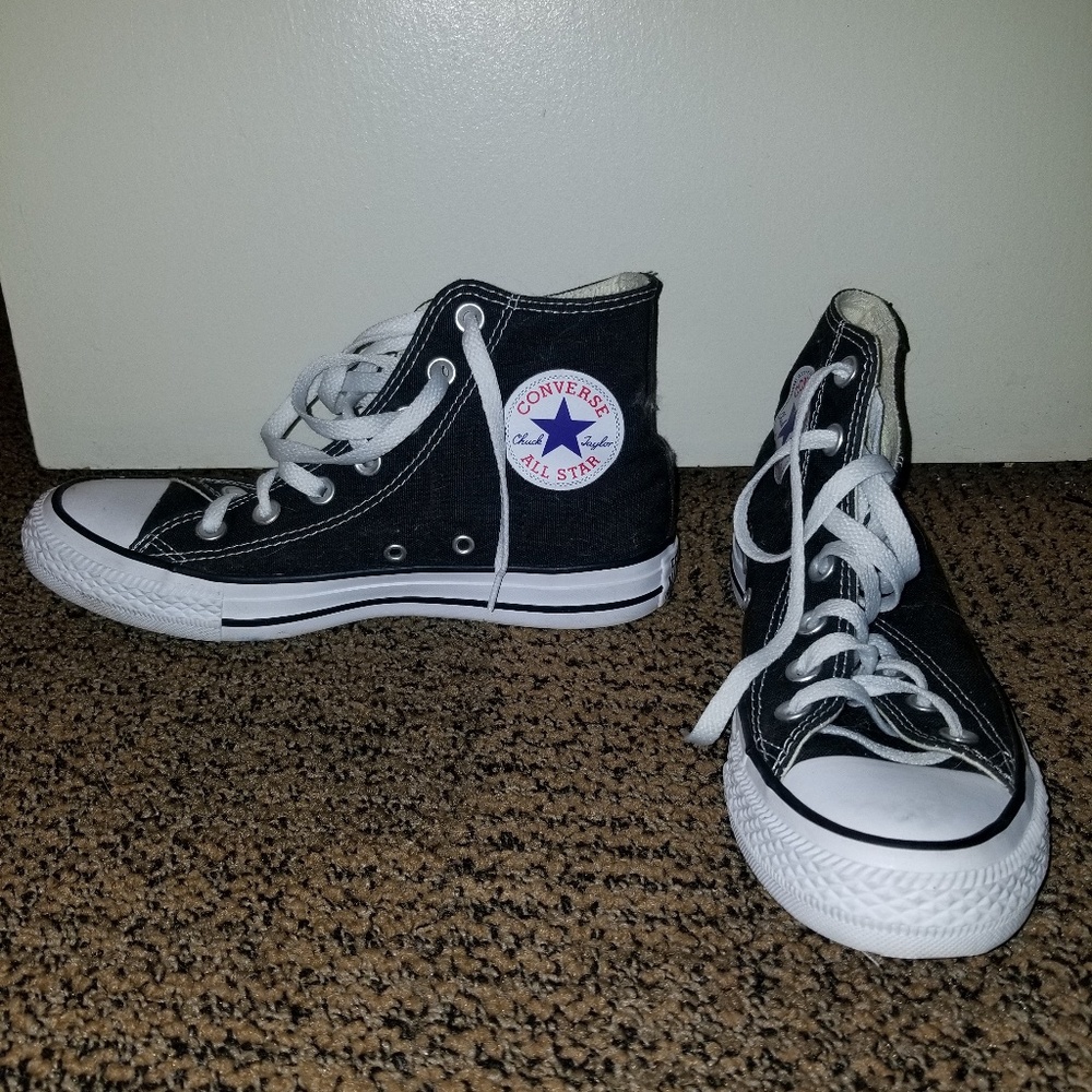 Hi top Converse
